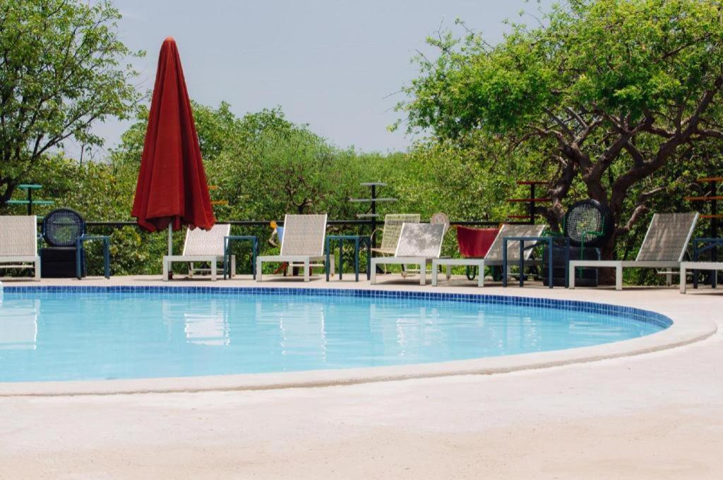 Hotel Etosha Safari Camp, Etosha National Park, Namibia Okaukuejo Exterior foto